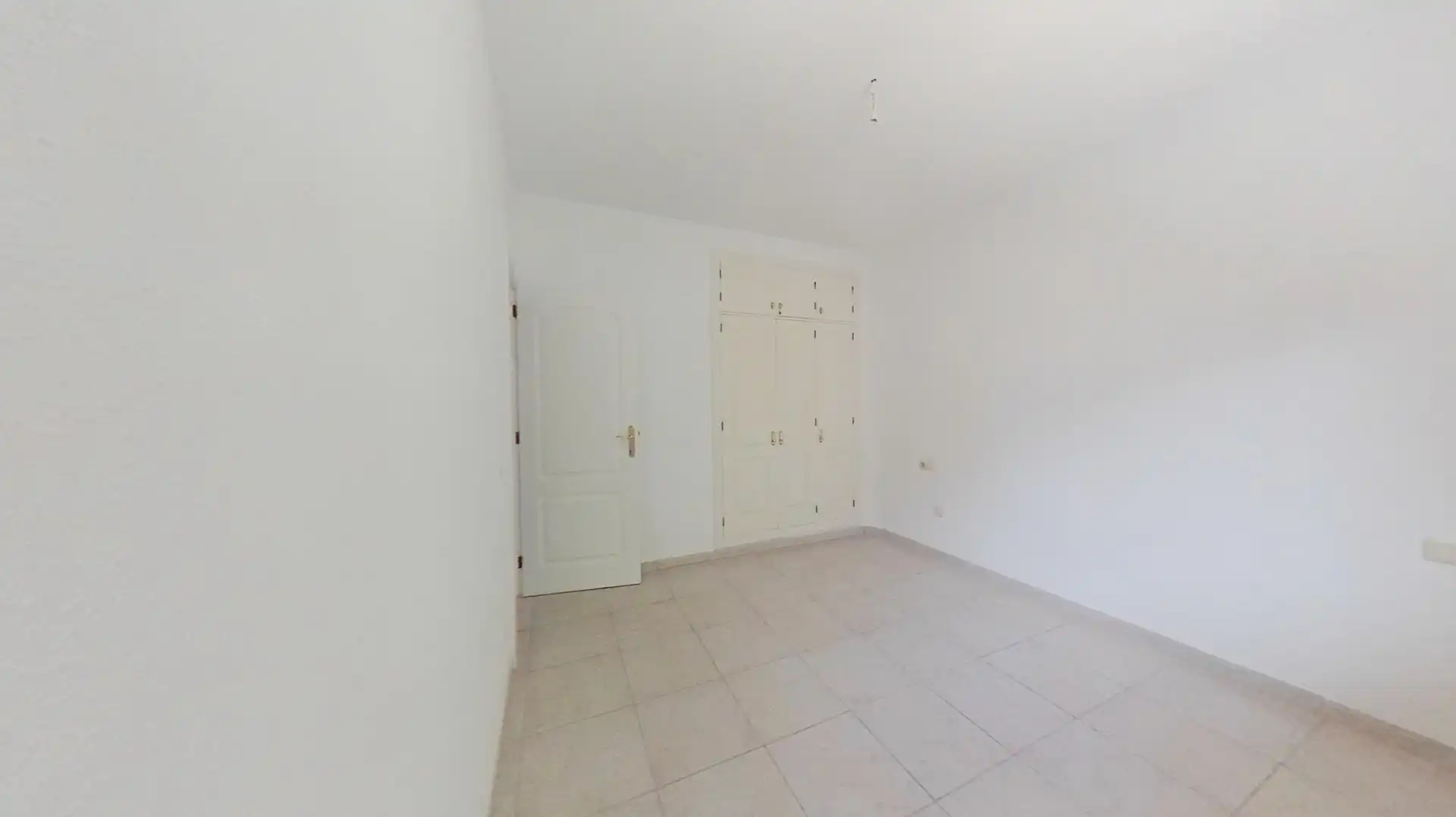 Flat for sale in Arona