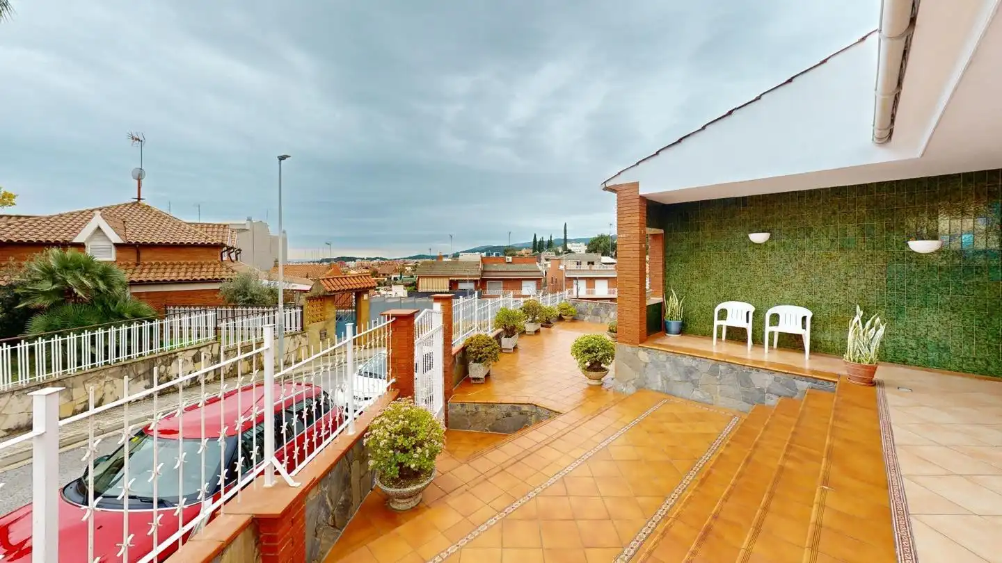 Terrassa de Casa o xalet en venda en Viladecans amb Jardí privat i Terrassa