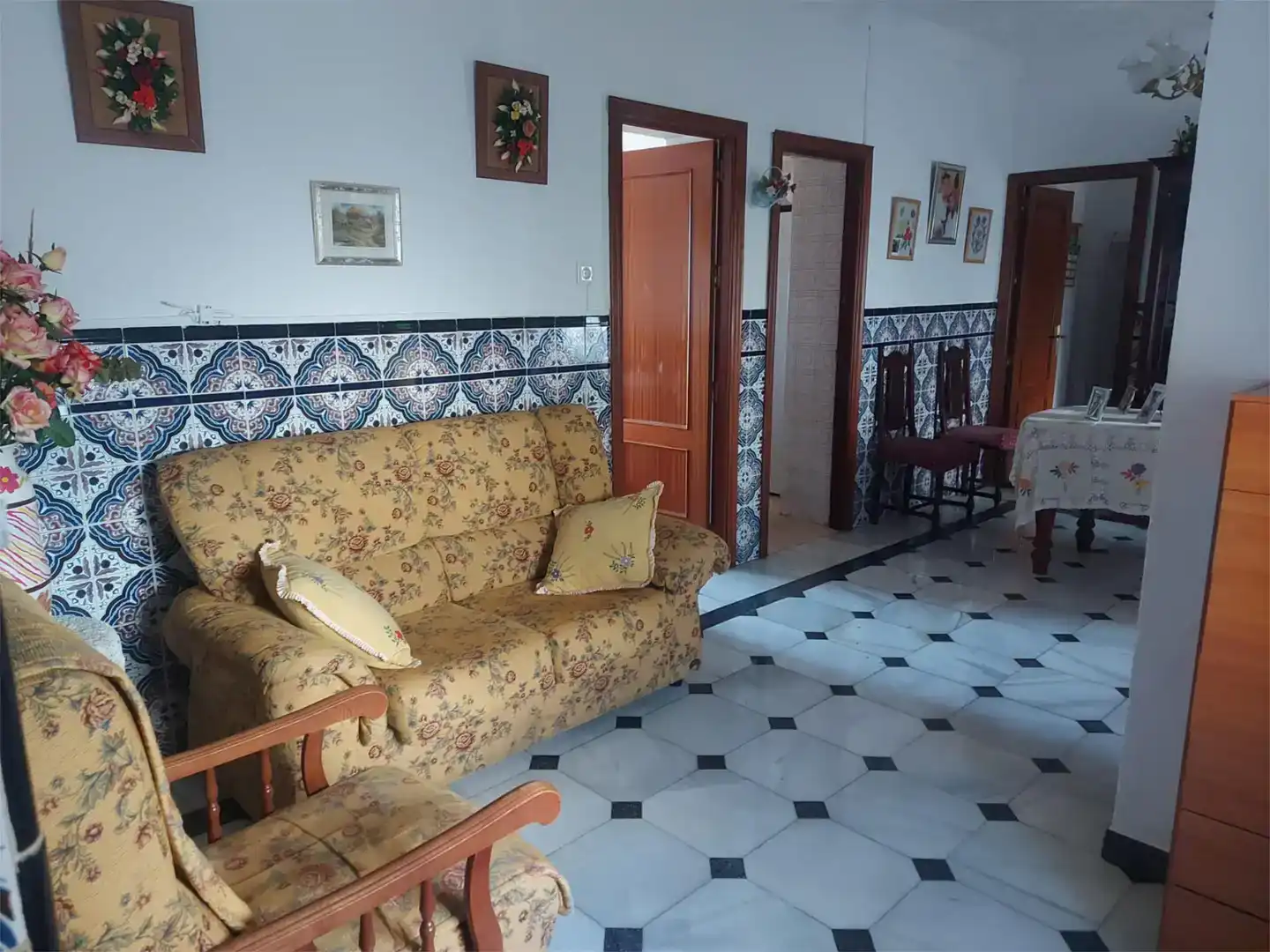 Sala d'estar de Pis en venda en Cortes de la Frontera amb Balcó