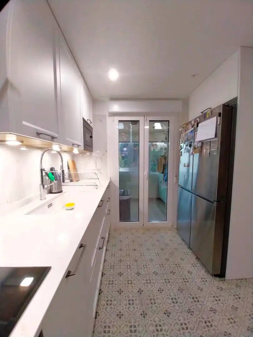 Cuina de Casa o xalet de lloguer en Madrid amb Aire condicionat, Calefacció i Jardí privat