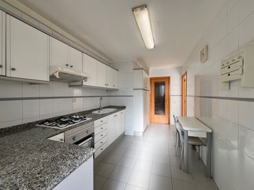 Appartamento con balcone in vendita a Carrer de Jacint Verdaguer 22