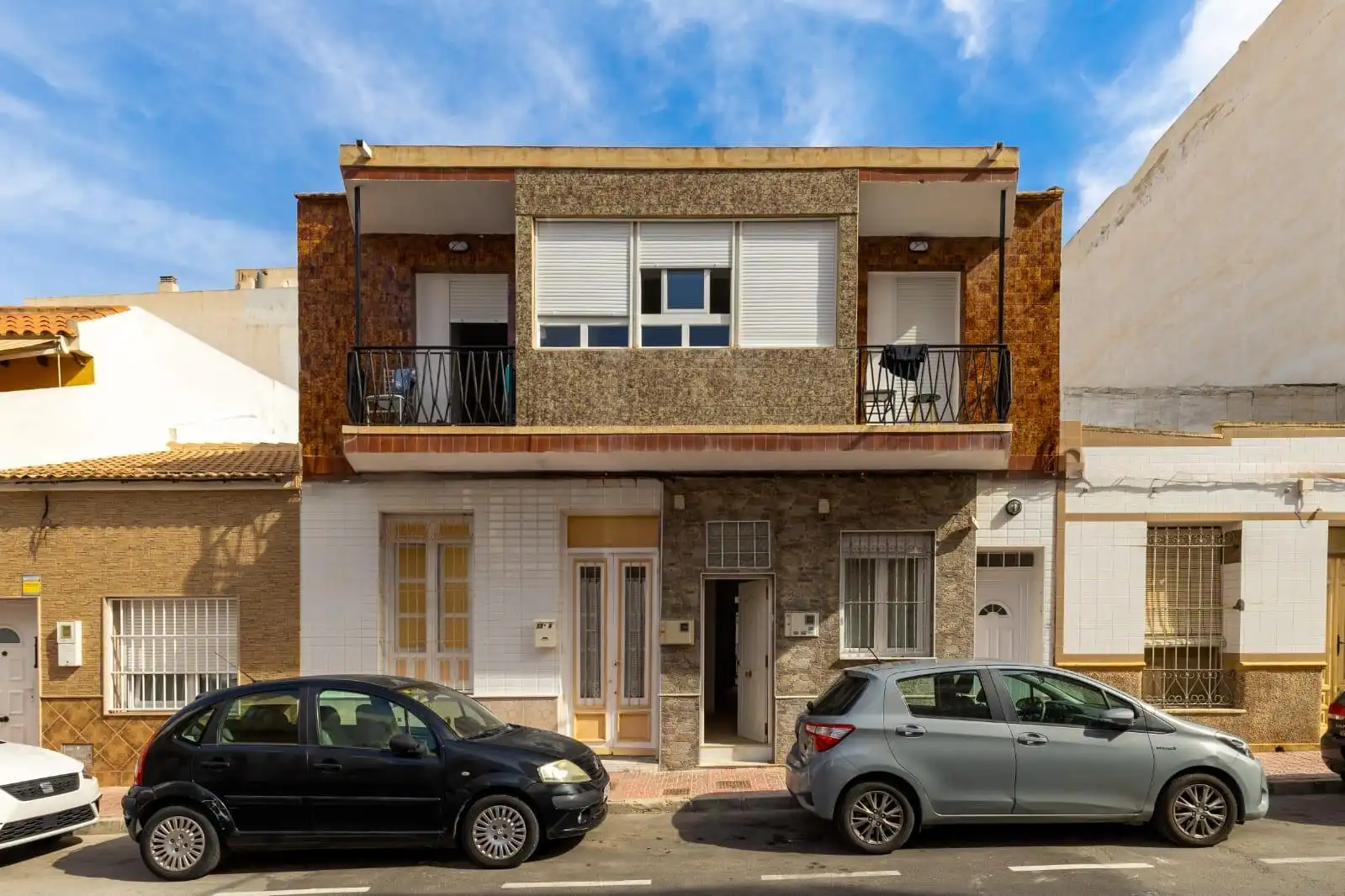 Vista exterior de Planta baja en venta en Torrevieja con Amueblado, Horno y Microondas