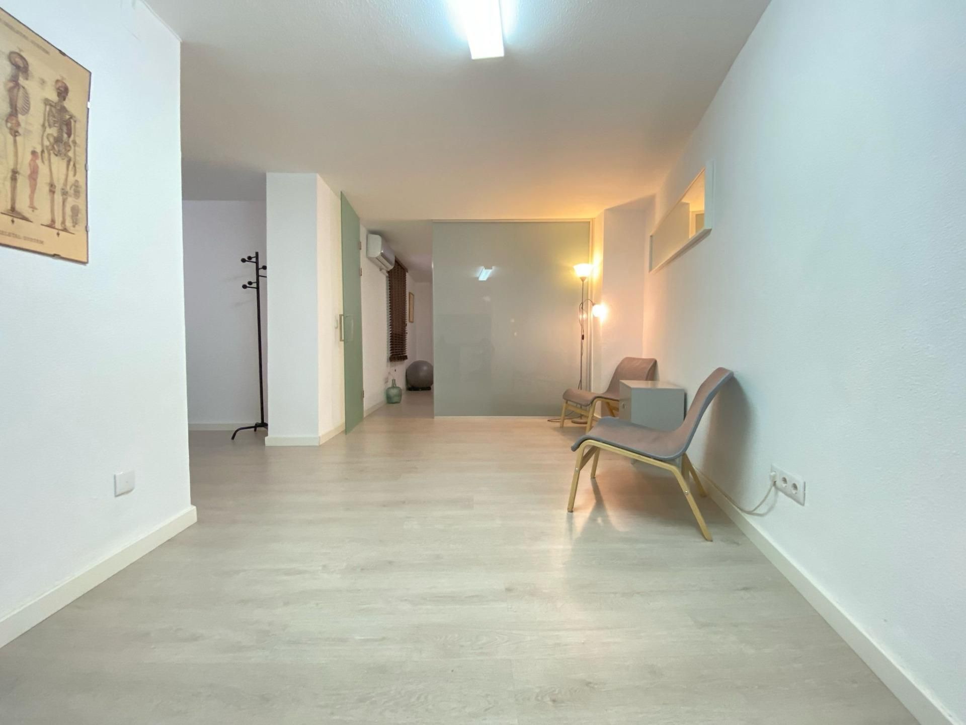 Office to rent in  SAN VICENTE, San Antón