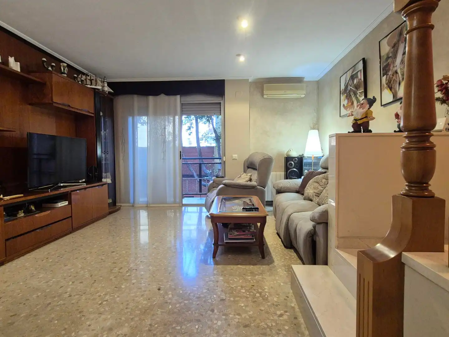 Sala d'estar de Dúplex en venda en Barcelona amb Aire condicionat, Calefacció i Terrassa
