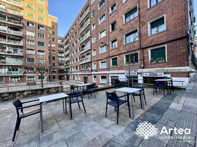 Local comercial en Venta en Fika Kalea, 49 en Atxuri