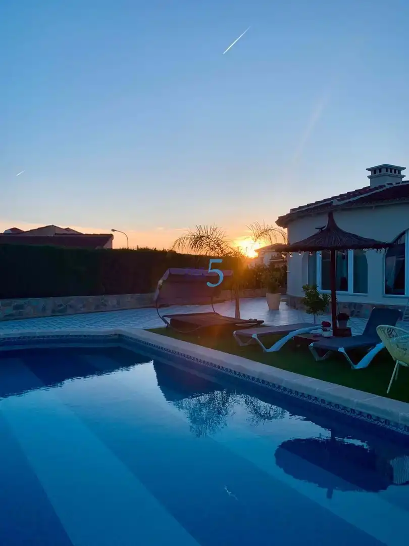 Casa con piscina en venta en Calle Barranco, imagen 15