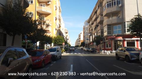 Photo 4 of Single-family semi-detached for sale in Calle Villa Madrid, 7, Puerto Deportivo, Torrevieja