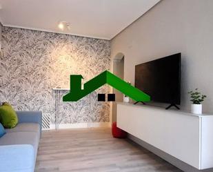 Living room of Flat to rent in Bilbao   with Heating