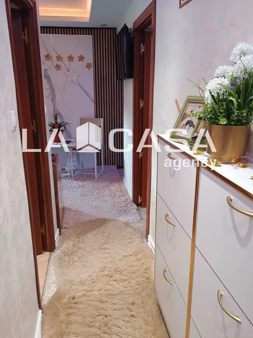 Piso en venta en Algeciras con Balcón