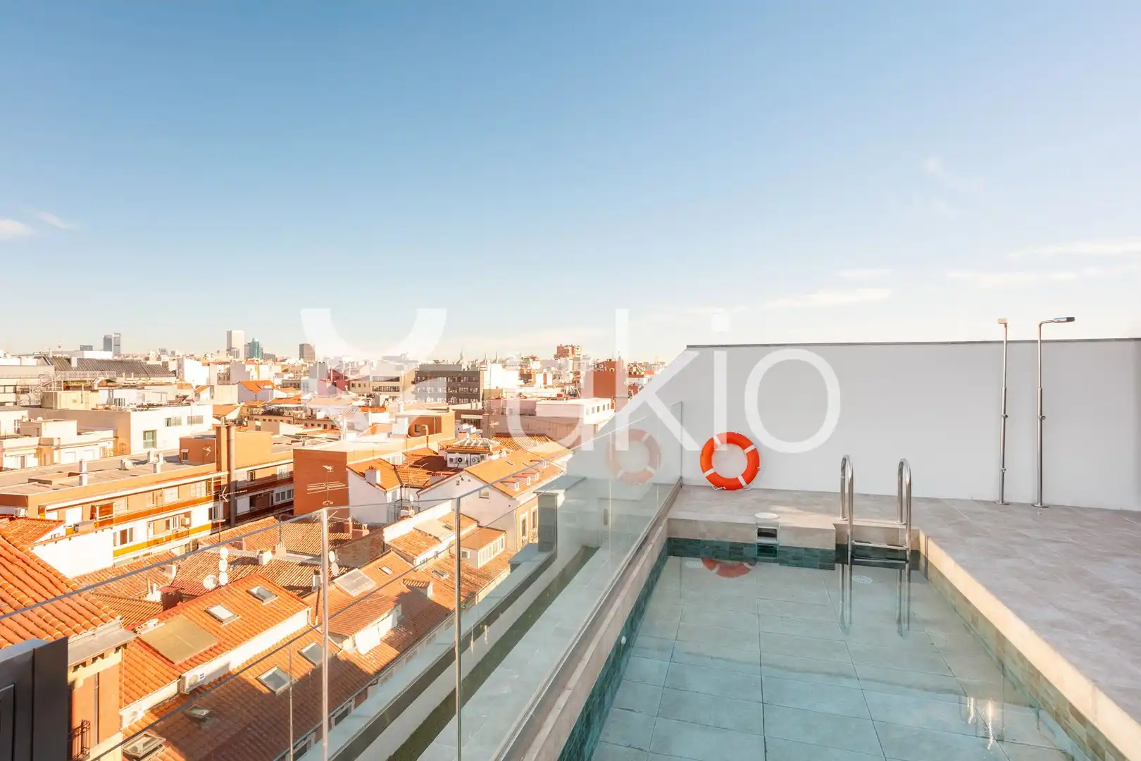 Terraza de Apartamento de alquiler en Madrid con Calefacción, Terraza y Amueblado