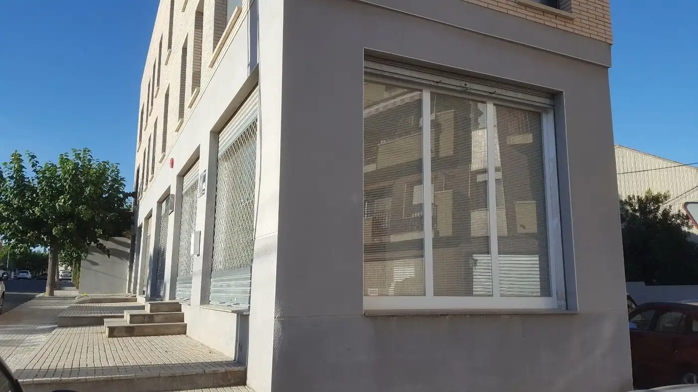 Local de alquiler en Avinguda de la Generalitat, 6, Vilallonga del Camp