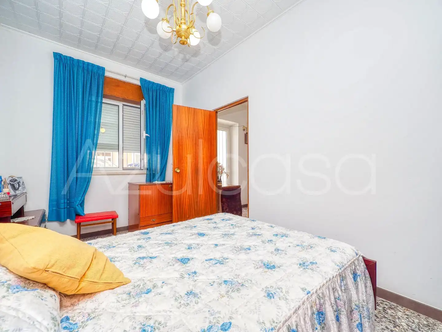 Habitación de Casa adosada en venta en Elche / Elx con Aire acondicionado y Amueblado