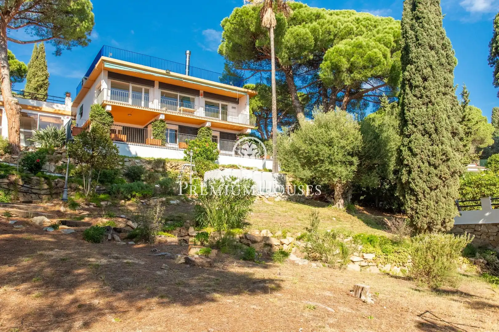 Vista exterior de Casa o chalet en venta en Arenys de Mar con Jardín privado, Terraza y Balcón