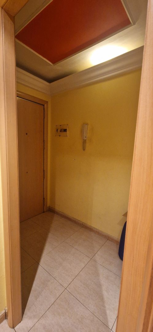 Dormitori de Pis en venda en Sant Boi de Llobregat amb Aire condicionat, Calefacció i Balcó