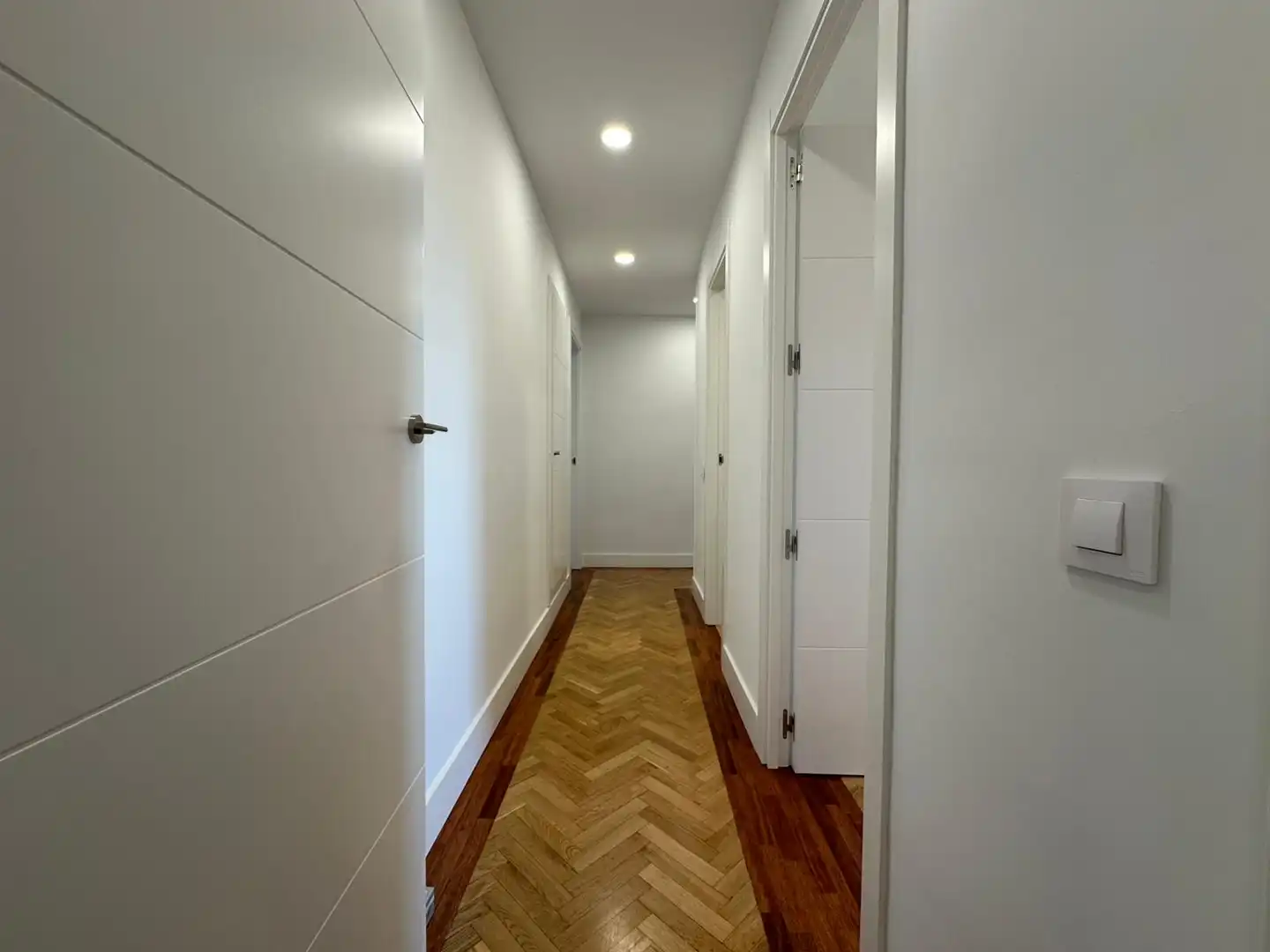 Wohnung zum Verkauf in Toledo mit Klimaanlage, Heizung und Privatgarten