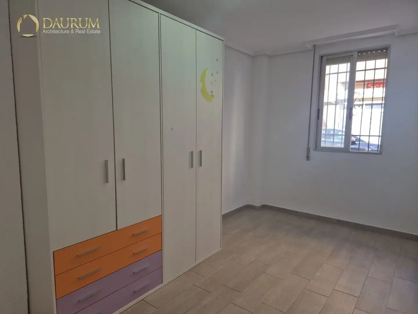Dormitori de Casa adosada en venda en Aldaia amb Terrassa i Traster