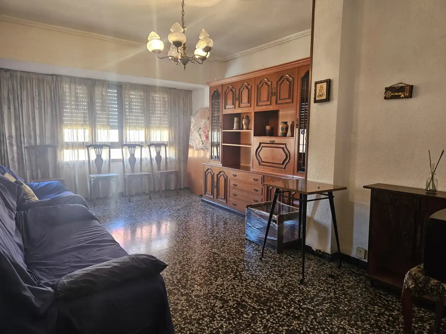 Sala de estar de Piso en venta en Castellón de la Plana / Castelló de la Plana con Trastero, Amueblado y Horno