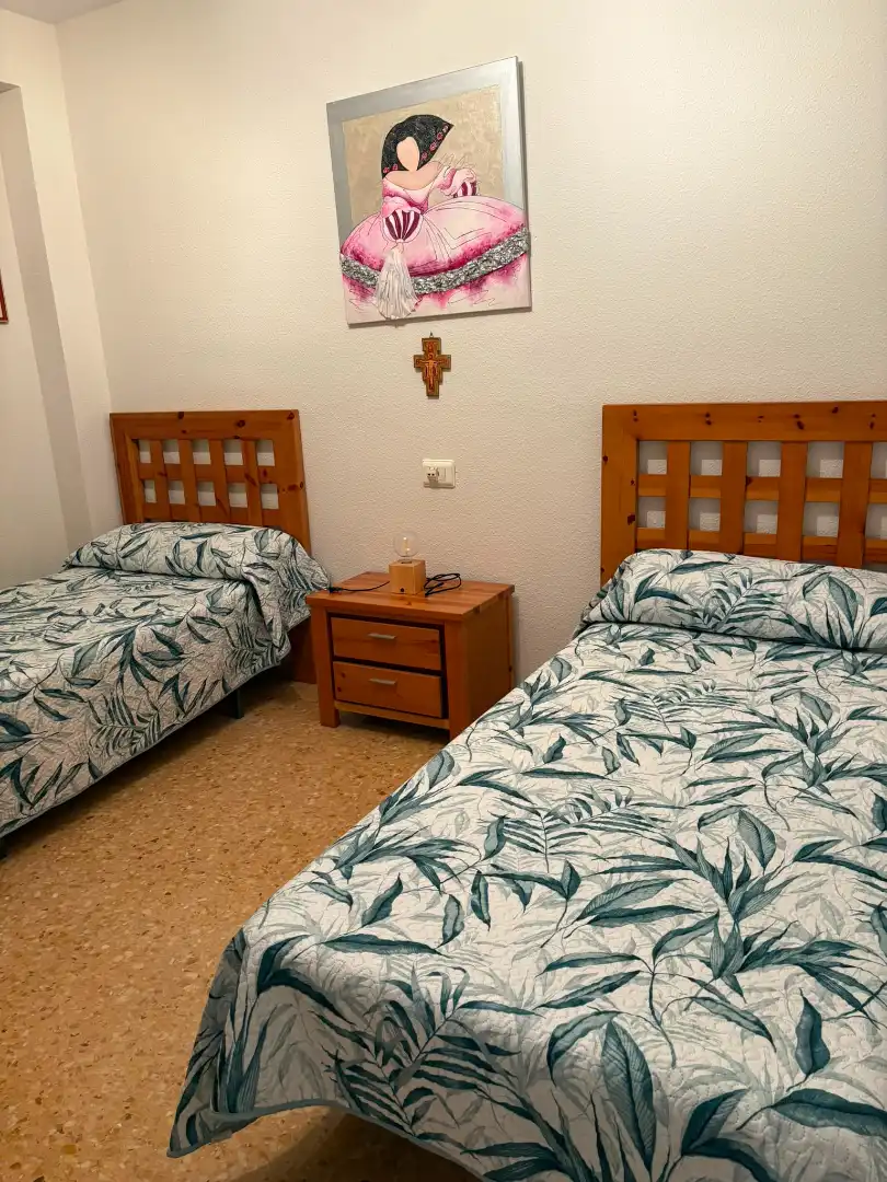 Schlafzimmer von Wohnungen zur Miete in Sueca mit Klimaanlage, Terrasse und Möbliert