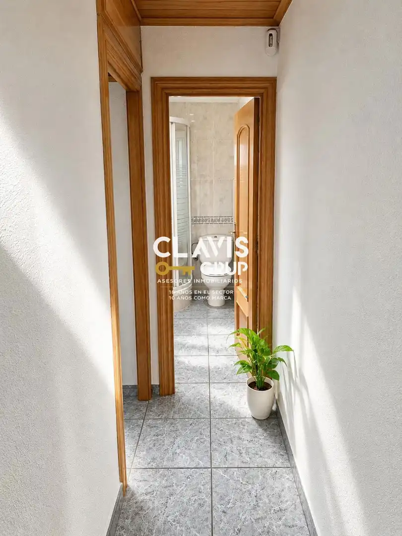 Wohnung zum Verkauf in Barcelona mit Heizung, Terrasse und Möbliert