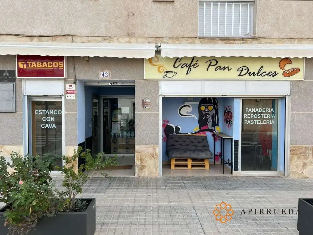 Commercial properties for sale in La Zaida  with Air Conditioner and Furnished