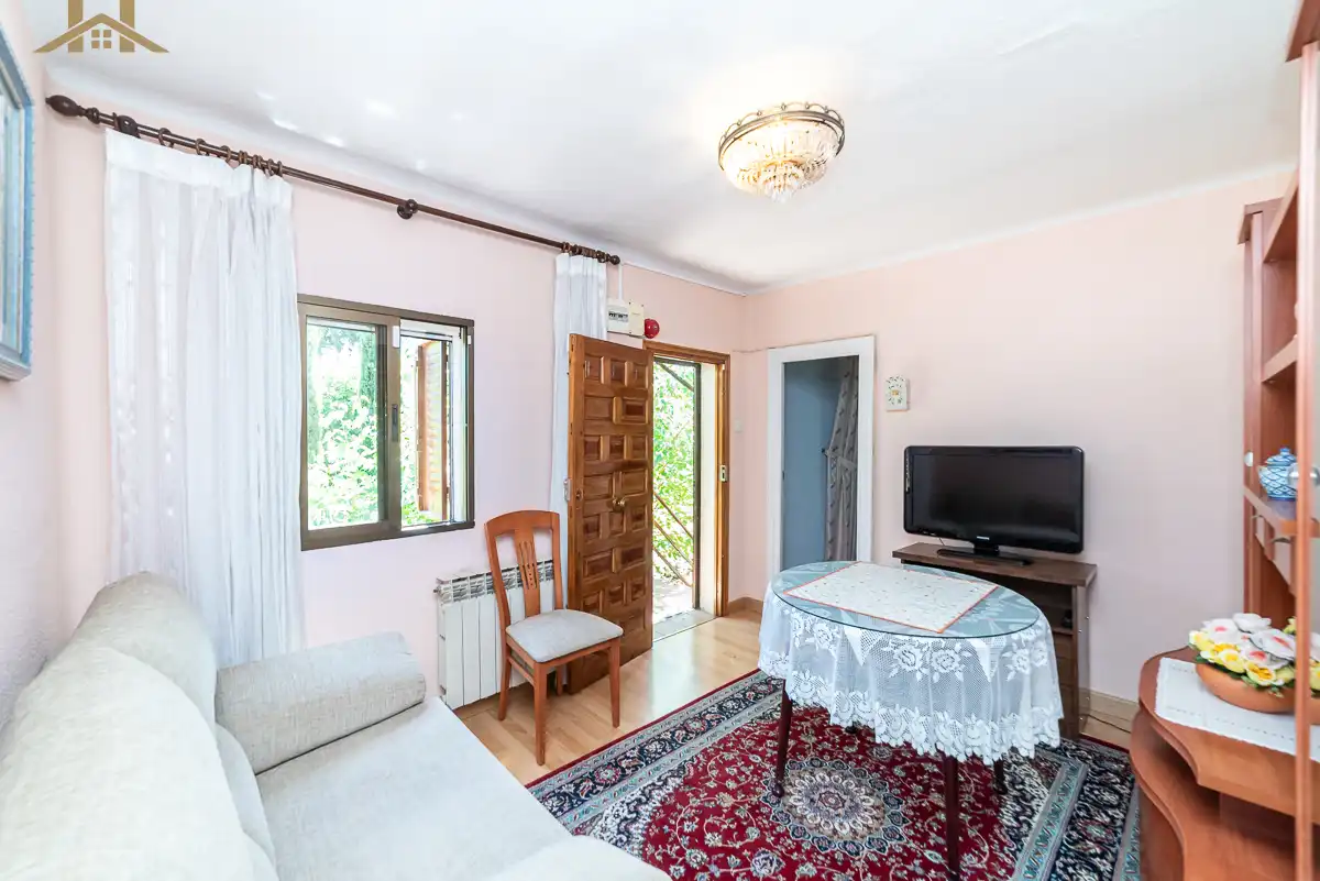 Sala de estar de Casa o chalet en venta en Pozuelo de Alarcón con Aire acondicionado, Calefacción y Jardín privado