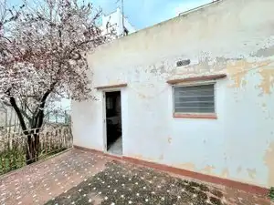 Vista exterior de Planta baja en venta en Montgat con Jardín privado y Balcón