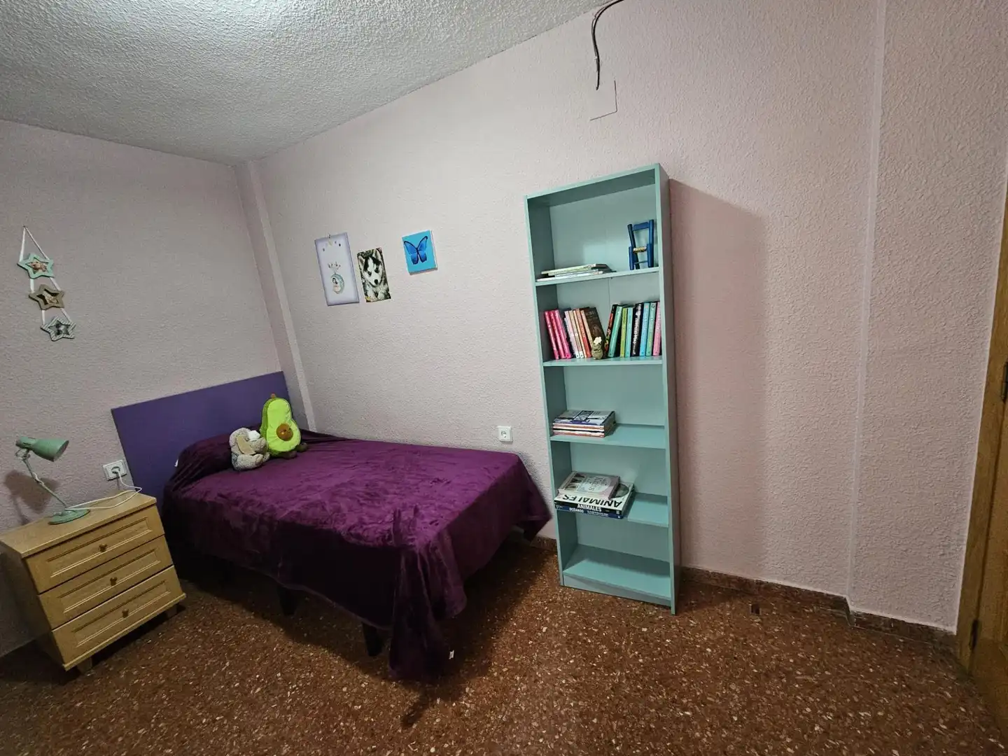Bedroom of Flat for sale in Valencia  with Air Conditioner, Furnished and Balcony