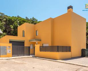 Vista exterior de Casa o xalet de lloguer en Lloret de Mar amb Terrassa, Piscina i Balcó