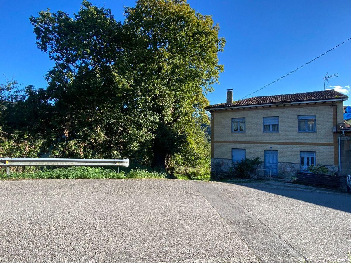 Exterior view of Single-family semi-detached for sale in Bimenes  with Heating and Terrace