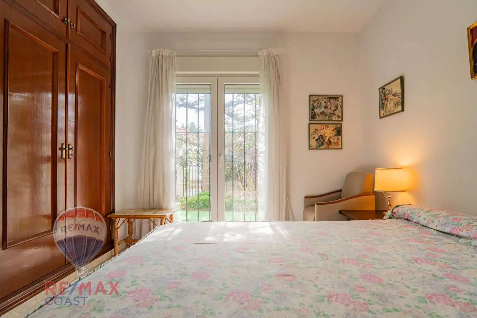Habitación de Casa o chalet en venta en Torrox con Aire acondicionado, Calefacción y Jardín privado