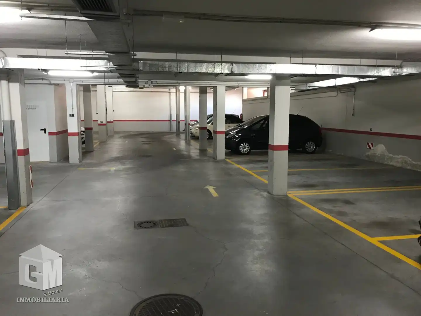 Garage for rent in Zona el Caño