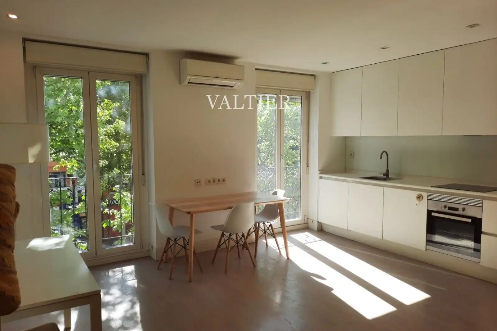 Balcony of Flat for rent in Madrid  with Air Conditioner and Terrace