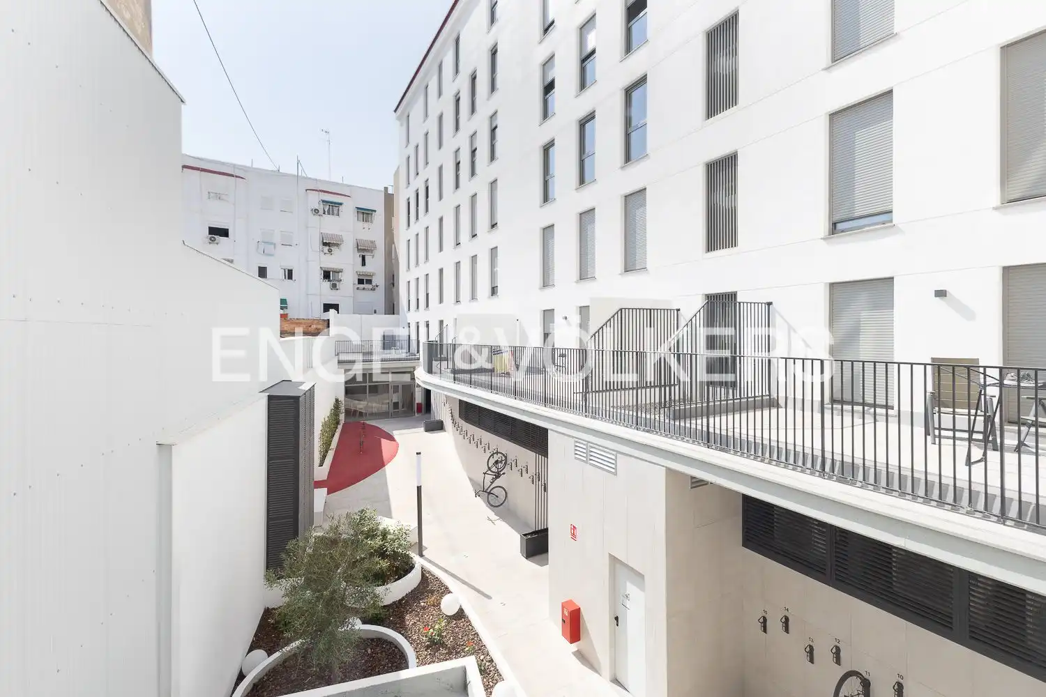Vista exterior de Piso de alquiler en Valencia con Aire acondicionado, Calefacción y Jardín privado