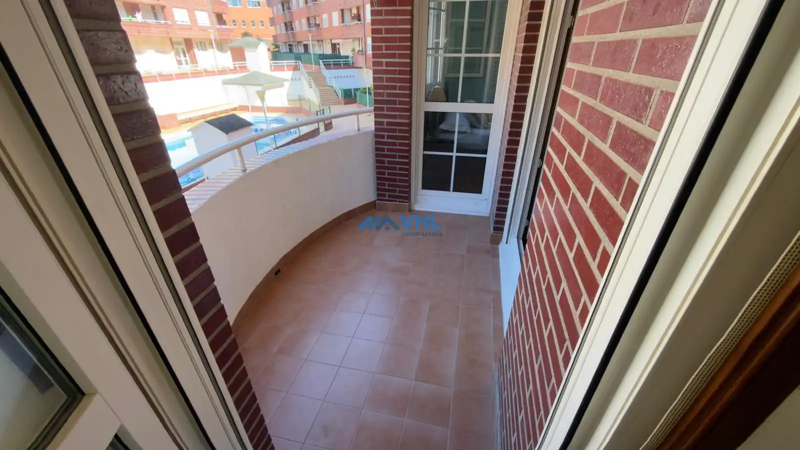 Balcony of Flat for rent in Castro-Urdiales  with Heating, Terrace and Furnished