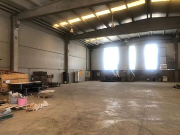 Nave industrial en alquiler en Centre