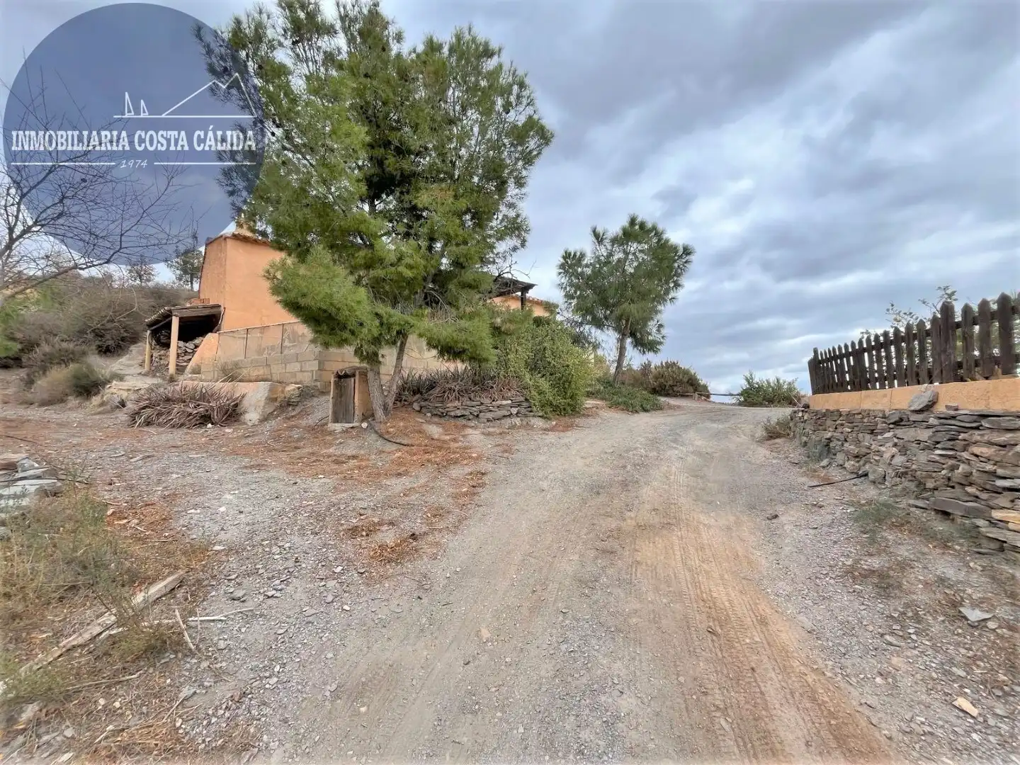 Casa rústica amb jardí en venda a Diseminado el Charcon, imagen 19