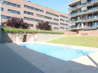 Piso con piscina en venta en kurdistan 76, imagen 2