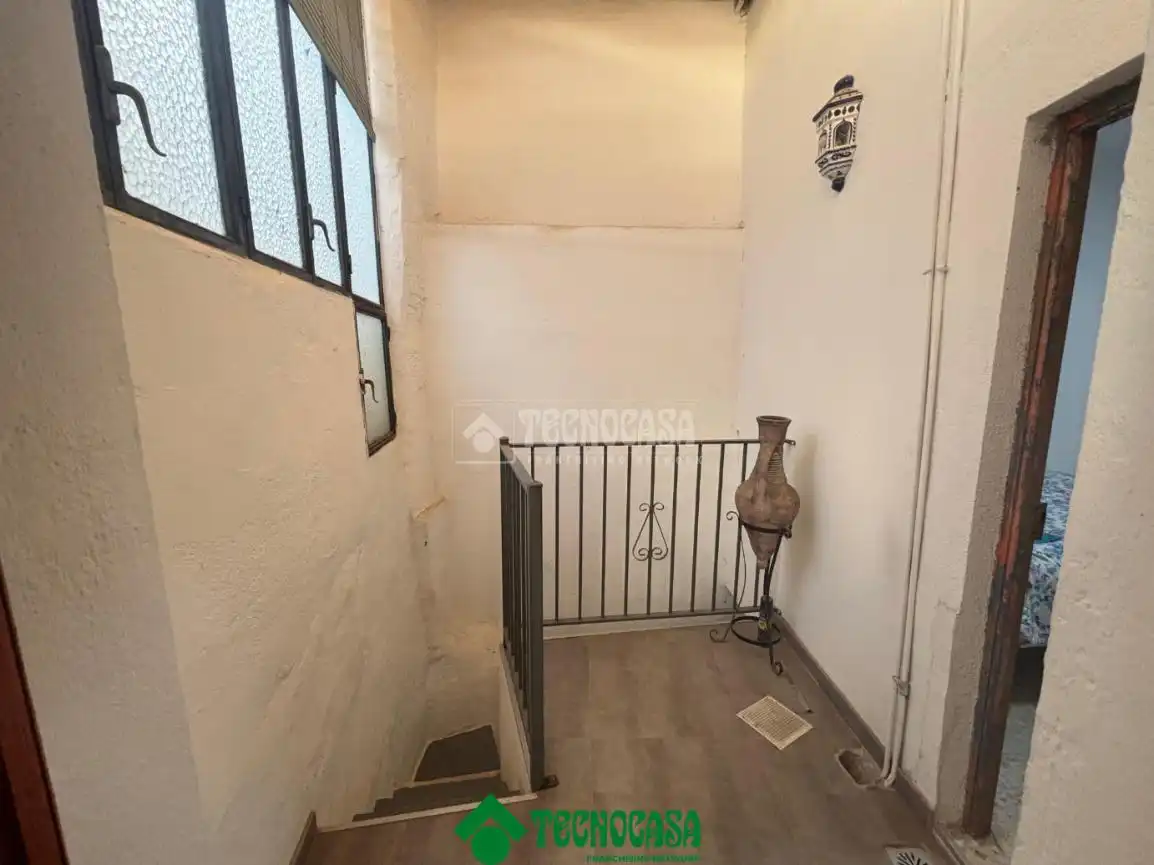 Casa adosada en venda en Montoro amb Aire condicionat