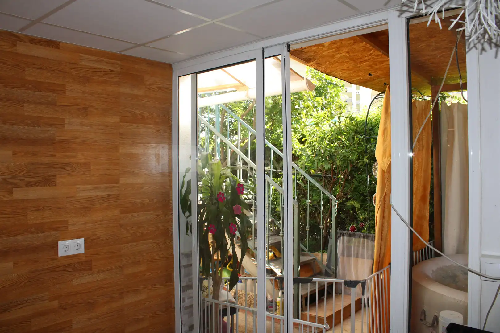 Houses for sale in Fuengirola  with Air Conditioner and Balcony