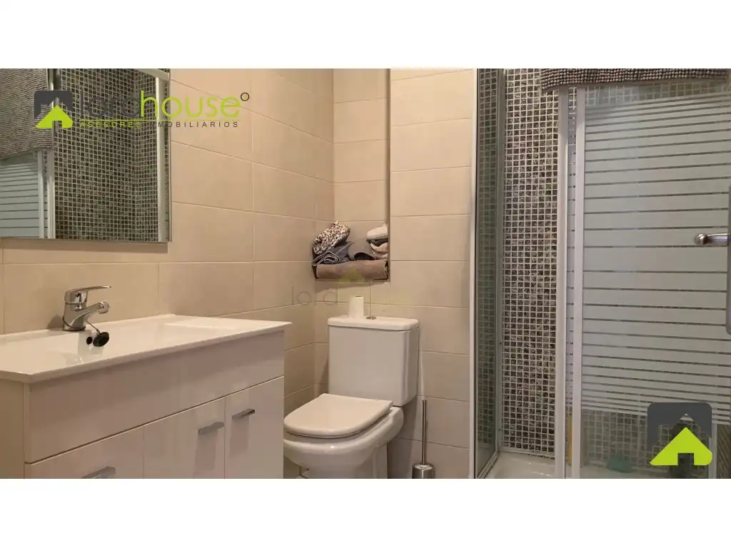 Bany de Apartament en venda en Lorca