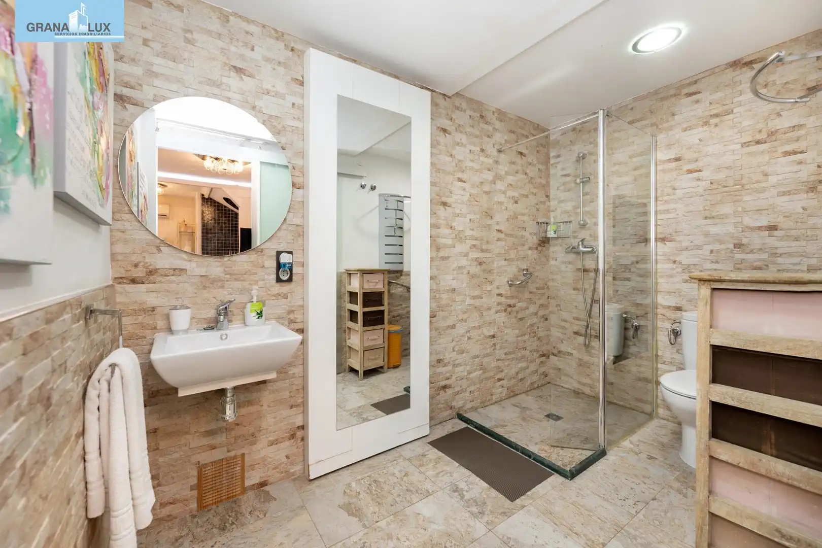 Detached house with pool for sale in 45 Calle la Iruela, imagen 12