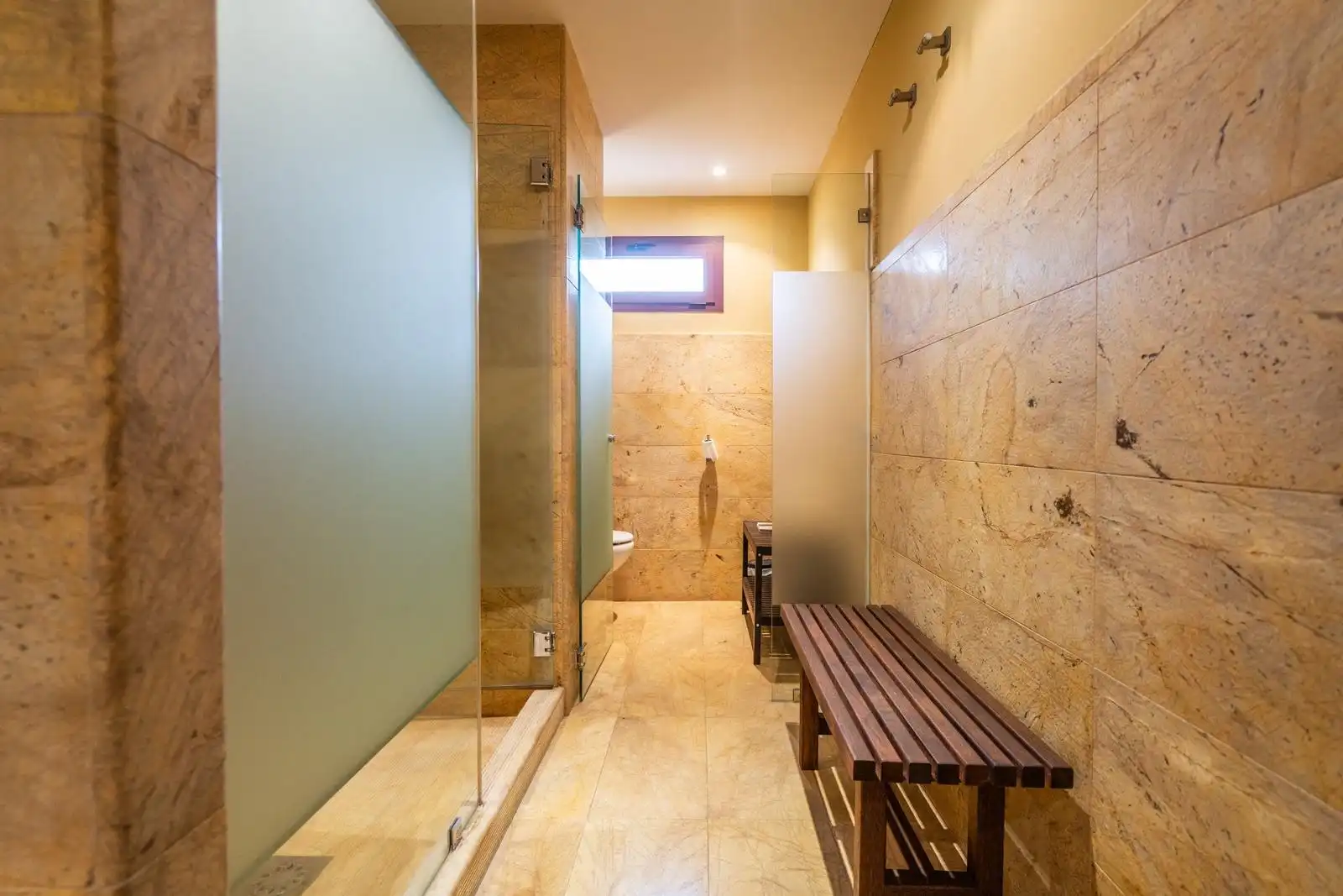 Baño de Casa o chalet en venta en Las Rozas de Madrid con Aire acondicionado, Calefacción y Jardín privado