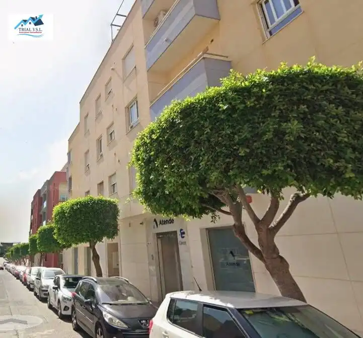 Flat with lift for sale in Calle TOLEDO (E)