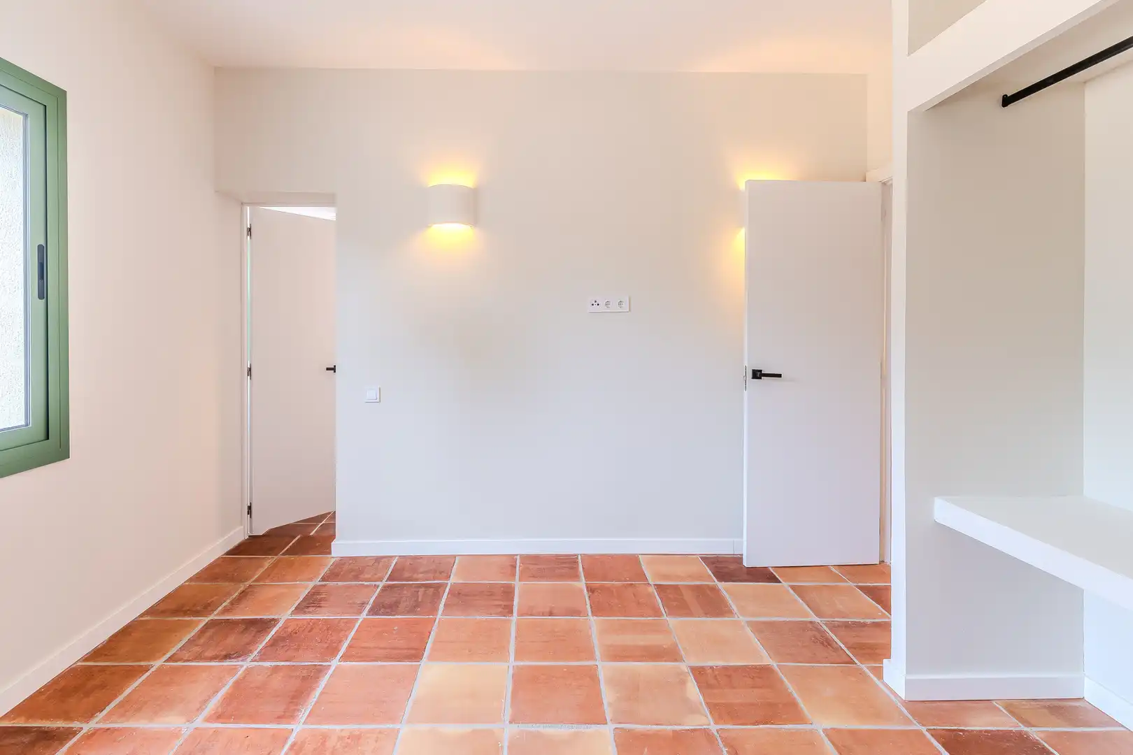 Houses for sale in L'Ametlla de Mar   with Air Conditioner, Heating and Private garden