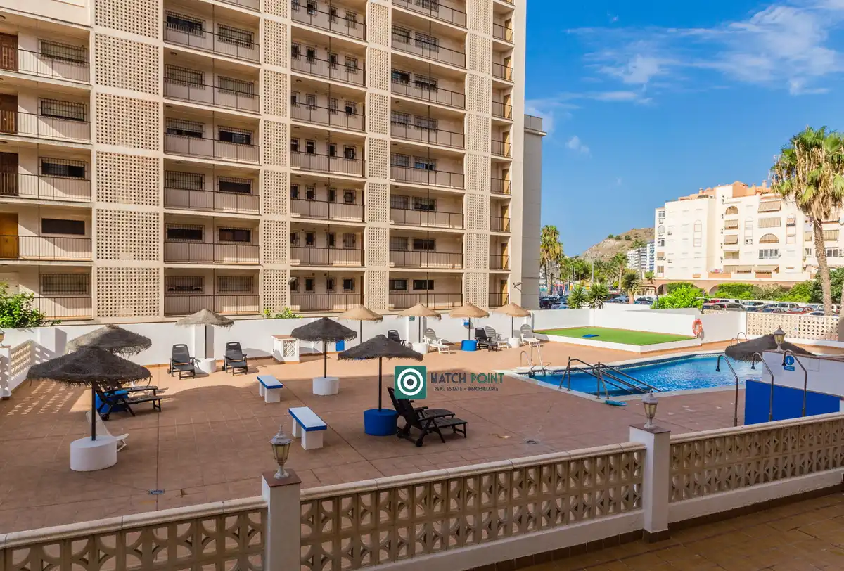 Wohnung zur Miete in Avenida Amelia Sánchez de Alcázar, Almuñecar Centro
