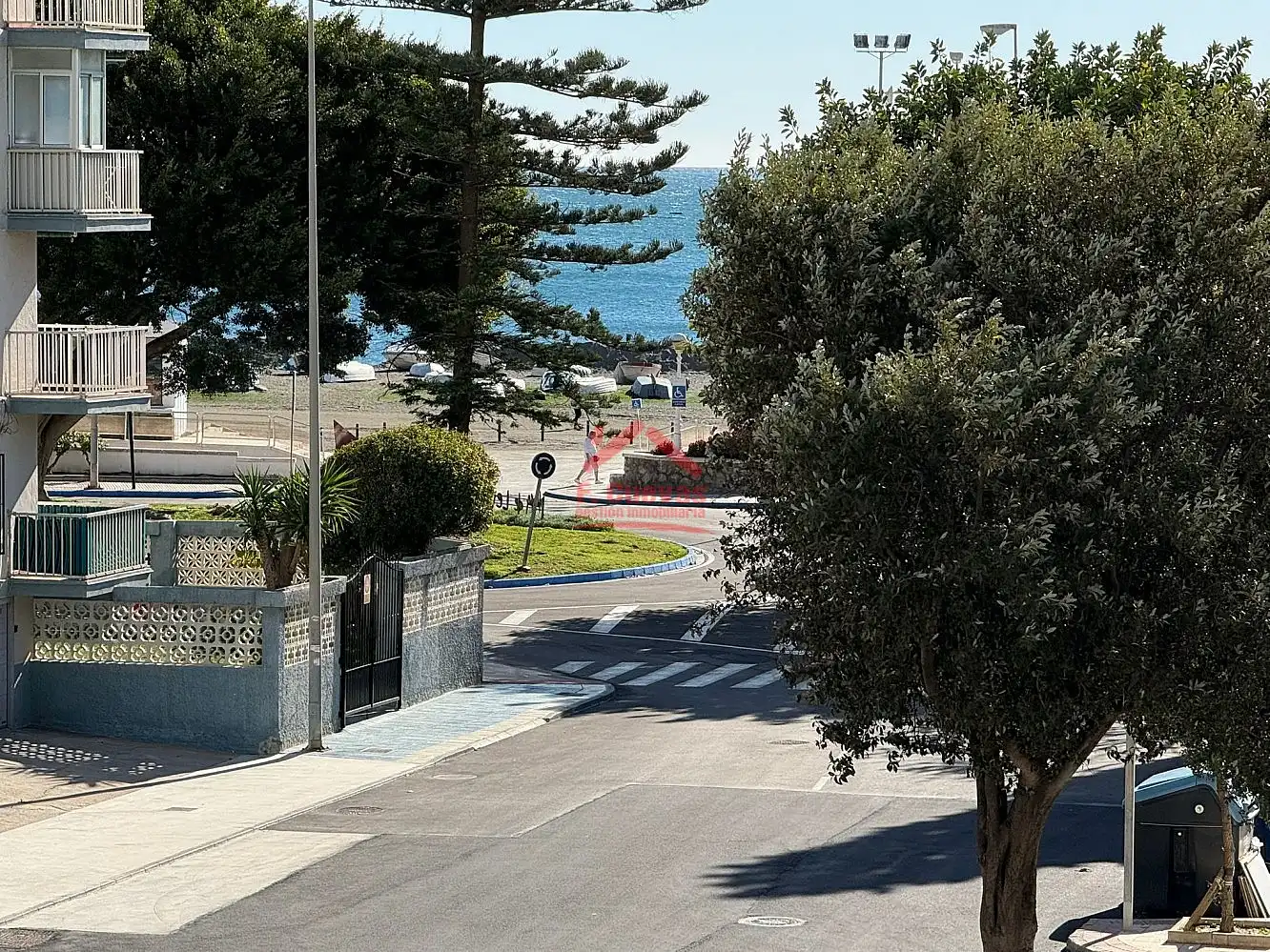 Außenansicht von Maisonette zum Verkauf in Vélez-Málaga mit Klimaanlage, Heizung und Terrasse