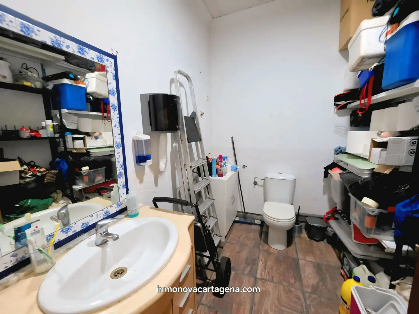 Business premises for transfer in Avenida de Venecia, imagen 7