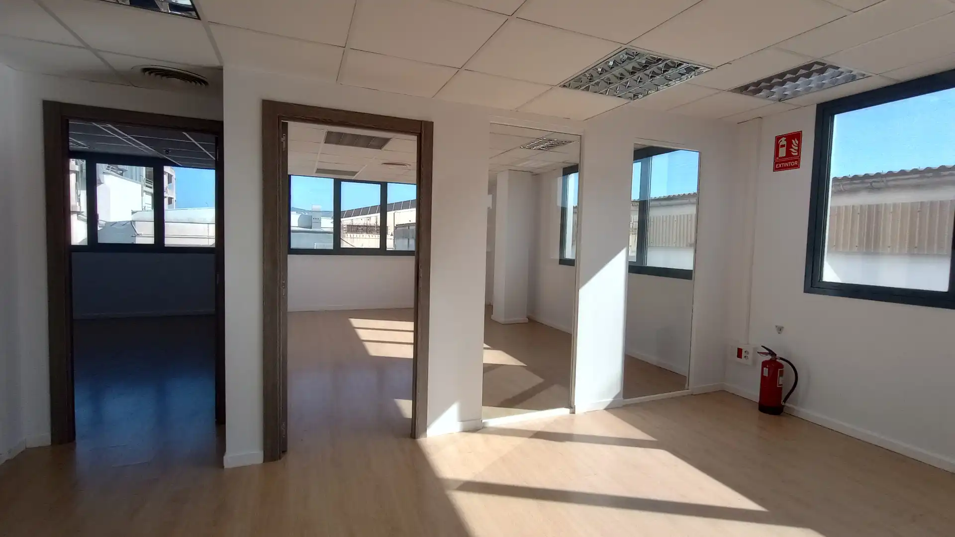 Oficina de alquiler en  Palma de Mallorca con Aire acondicionado, Calefacción y Amueblado