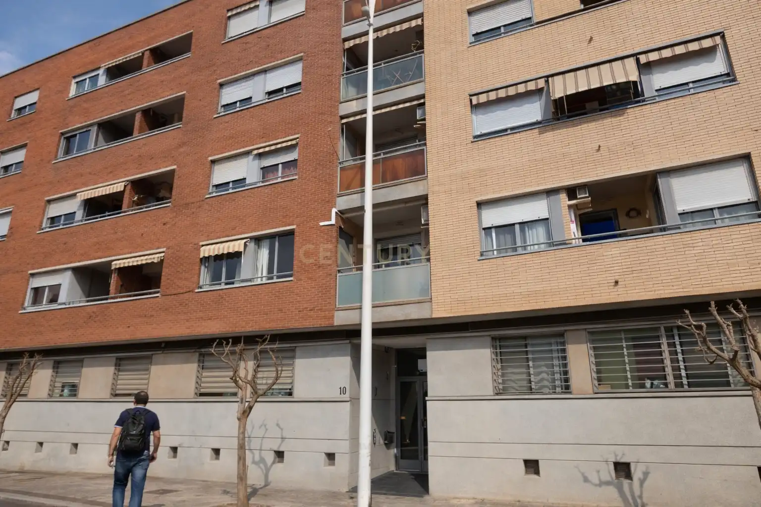 Vista exterior de Piso en venta en Catarroja con Aire acondicionado, Trastero y Horno
