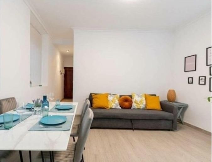 Habitación de Piso de alquiler en Mataró con Aire acondicionado, Jardín privado y Parquet